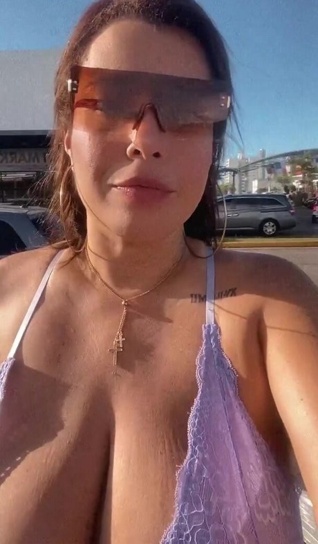 sororonga exclusive pornstar pic