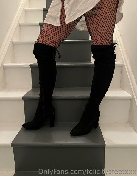 felicitysfeetxxx art star archive