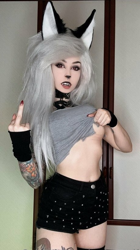 Emberwolf art actress archive