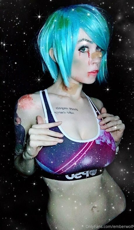 Emberwolf erotic pornstar pic