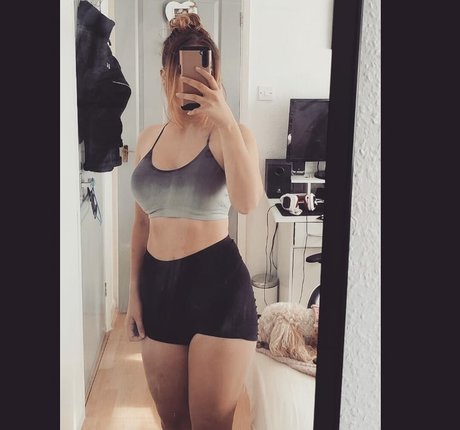 hannahnicolefitness art pornstar image