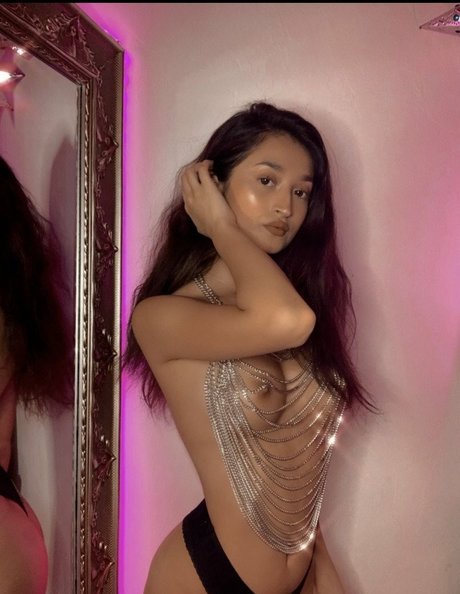 prettylittlechica pornographic star pictures