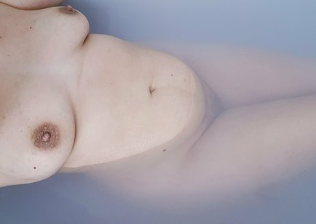 black cuckold onlyfans erotic pic