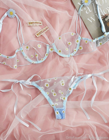 daisybabexxx star art images