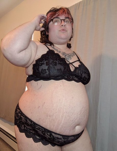 iklutzy star xxx pics