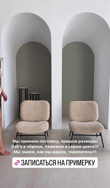 blonde famous onlyfans art naked picture