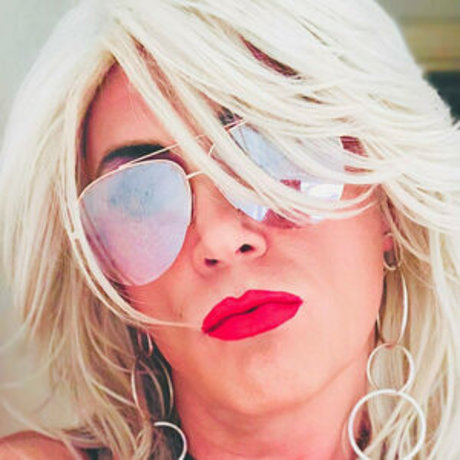 dee4bbc star hot photo