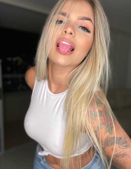 kattyrolla model pretty pictures