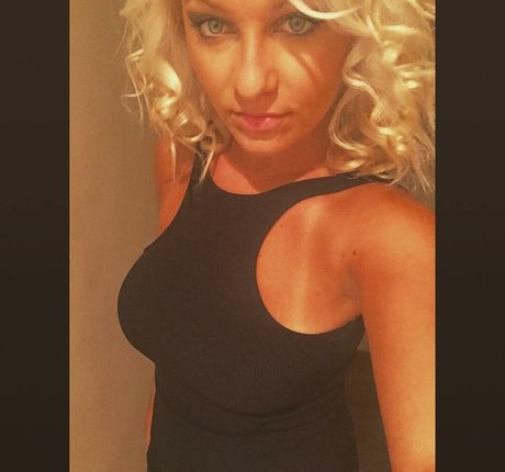 Mirjana Matic beautiful model pics