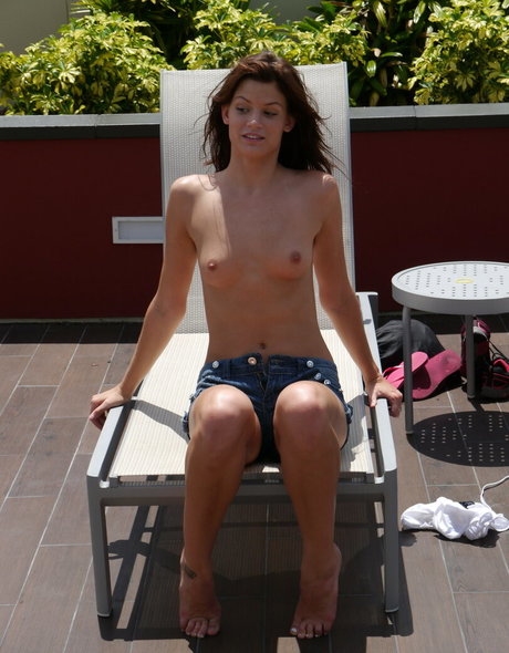 giahill beautiful pornstar pictures