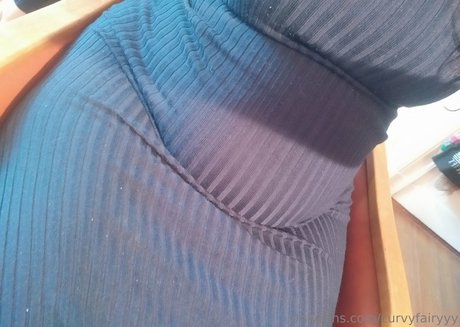 curvyfairyyy nude model images