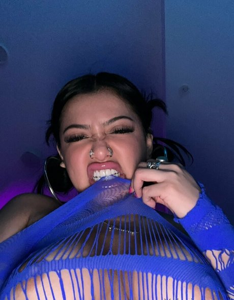 yahairayumi pornstar nude images