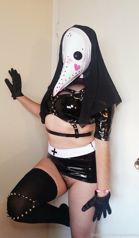 PDoctress art actress photos