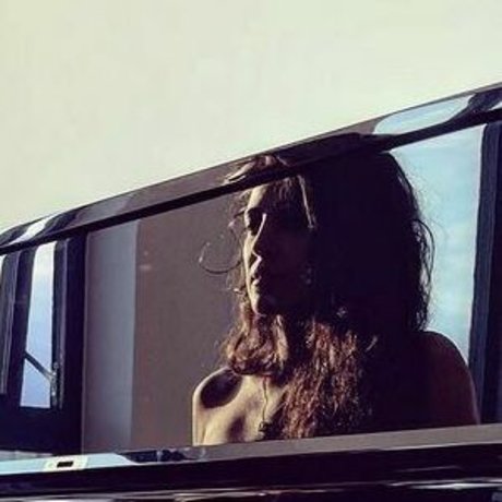 Ritaglitch high quality actress photos