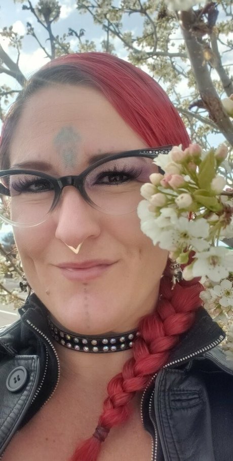 harmonydivine hot pornstar photos