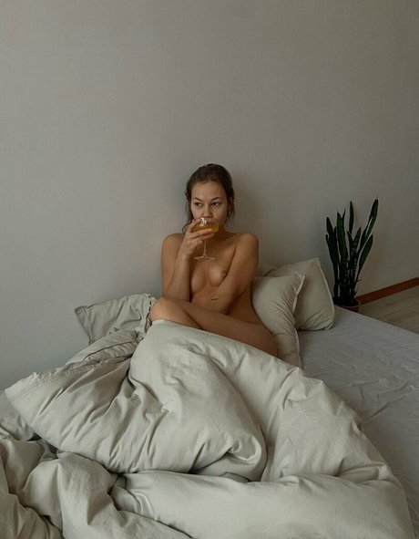 naturalbeibe hd pornstar picture