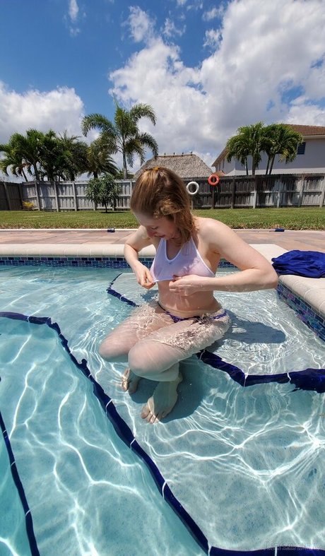 iodized999 naked actress photo