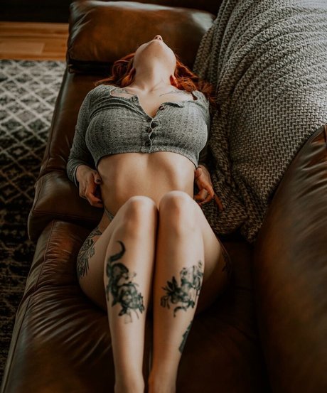 Spooky Foxx hot pornstar photo