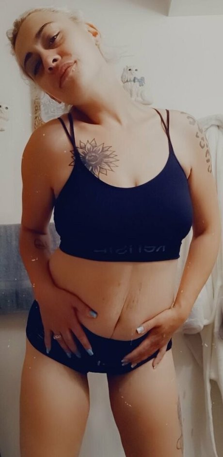 alyyjane model hd photo