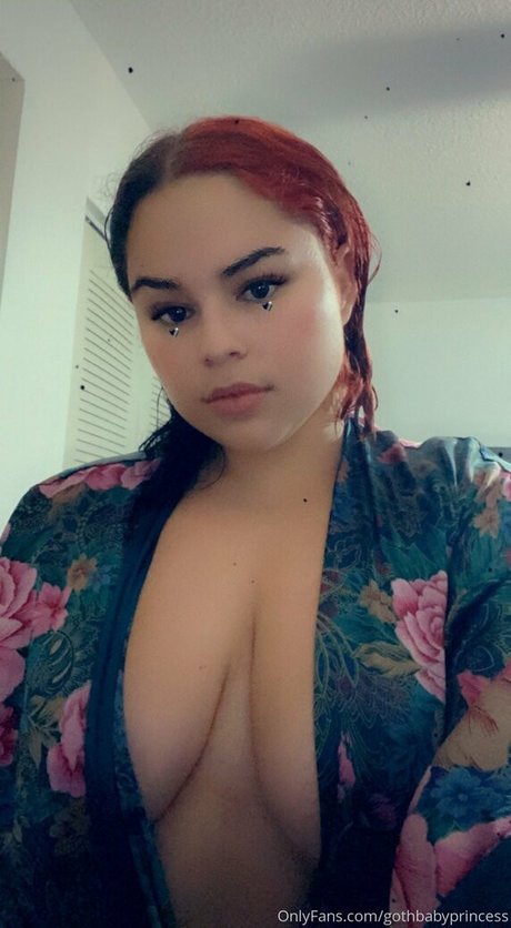 young onlyfans hot sexy img