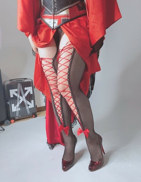 blowjob brunette onlyfans exclusive photo