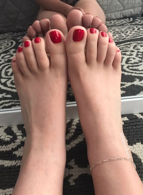 serenasoles99 star adult pics