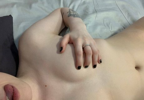 brunette pussy onlyfans sexy nude galleries