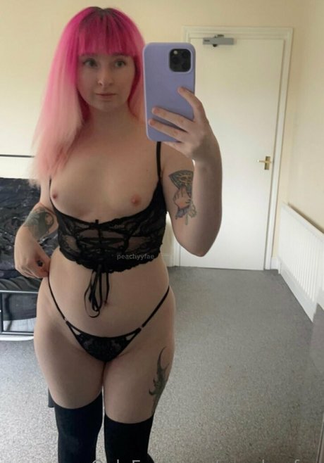 gobshxte pornstar naked images