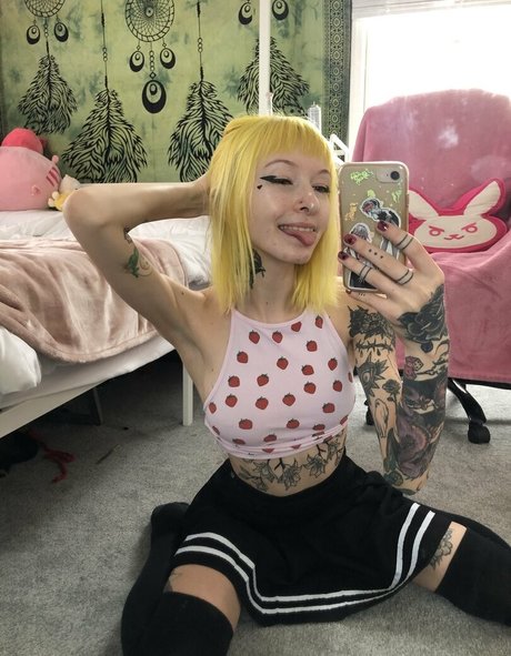 sadlittlesun naked pornstar images