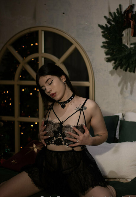 saddleviola best pornstar img