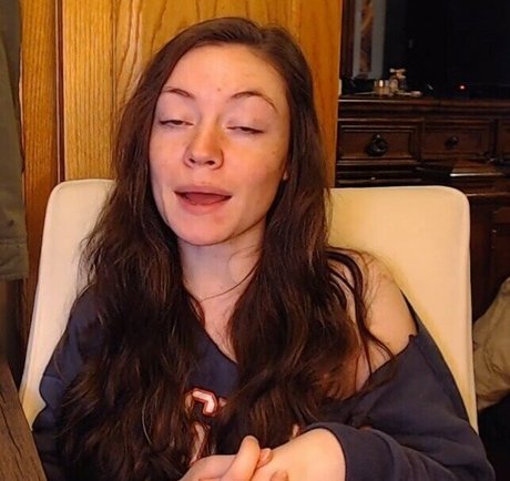 asian girlfriend onlyfans free xxx pic