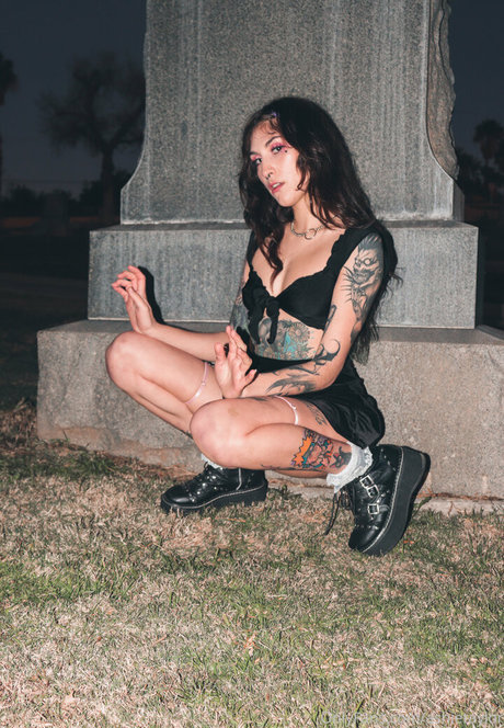 mature solo onlyfans sexy photos