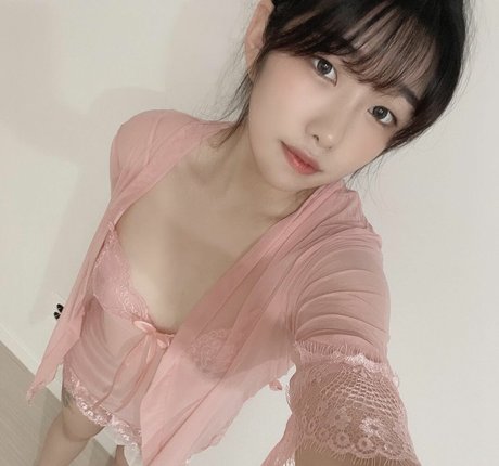 skinny model onlyfans sexy naked picture