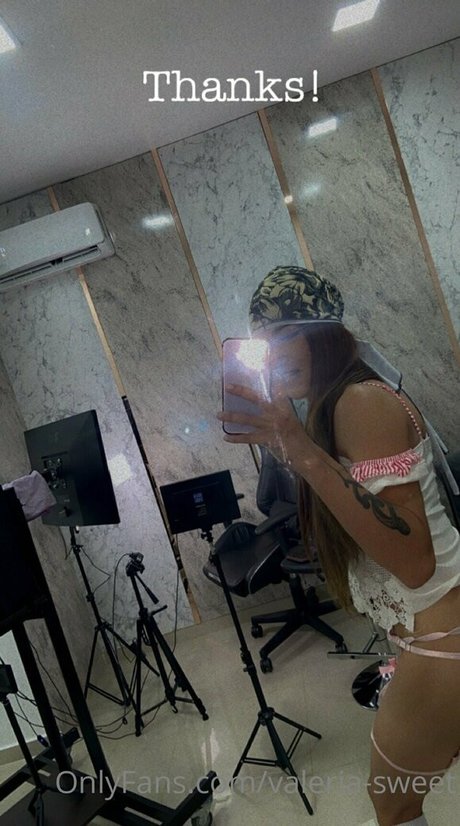 valeria sweet beautiful model images