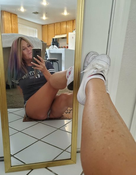 wonderfeetwoman star sexy photo