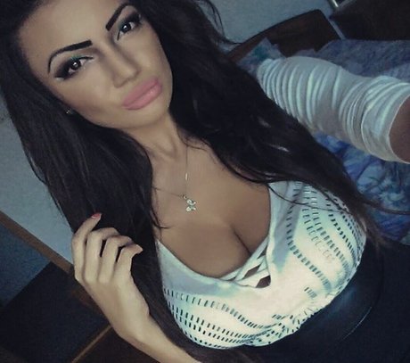 non onlyfans free nude galleries