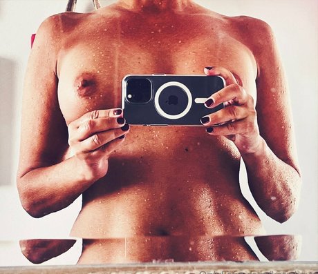 Katja Kean star pornographic picture