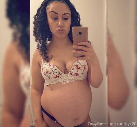 petite milf onlyfans top gallery