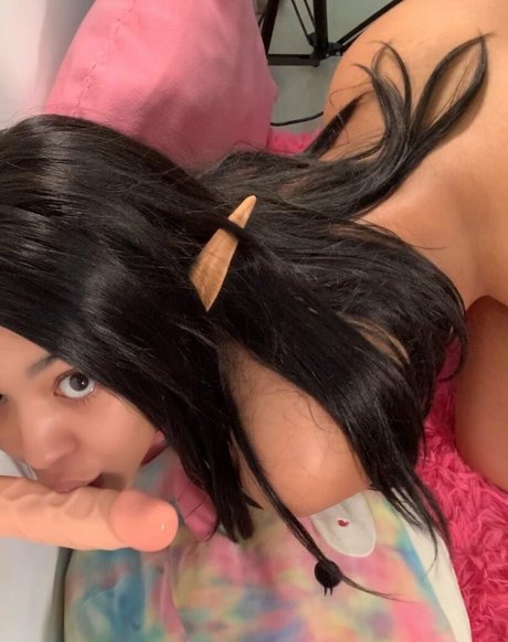 creampie asian onlyfans hot sex pic