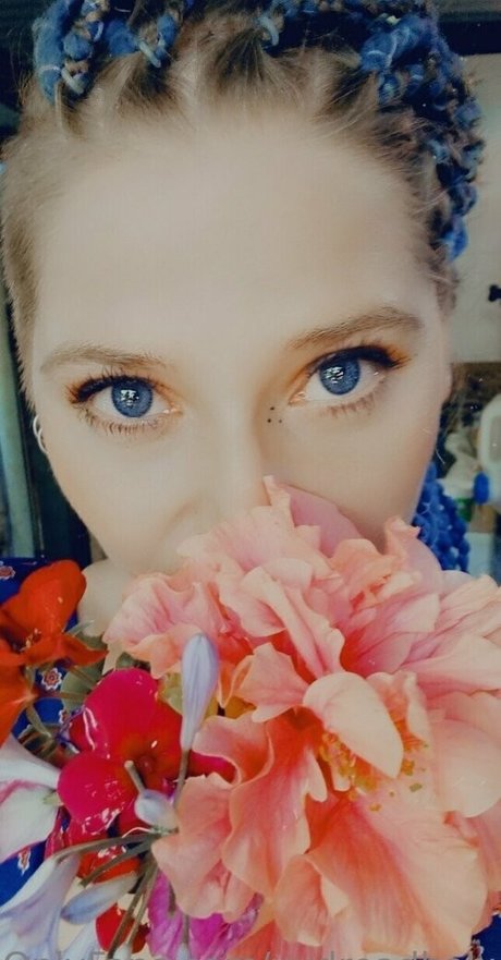 xxdreadbabyxx nude star photo