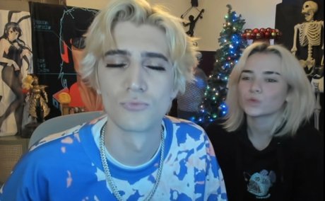 xqcow1 adult model photos