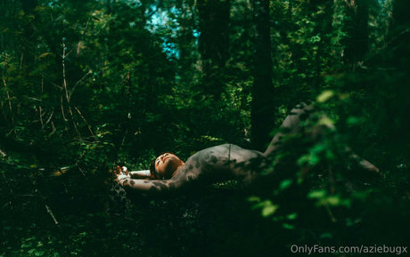 aziebugx pornstar perfect picture