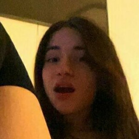 Naya Dickson model top gallery