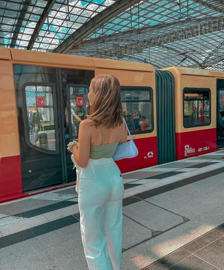 Lina Valeska model nice photos