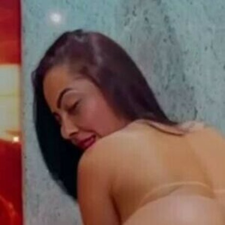 Jhenis KutKut hd model images