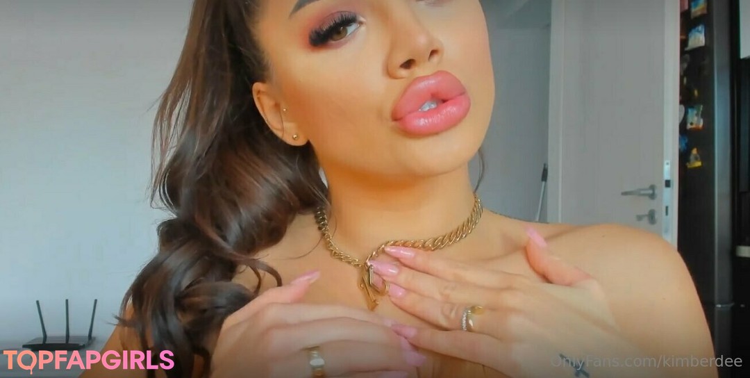 kimberdee vip model pretty pic