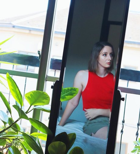 Tokidoki Traveller pretty model photo