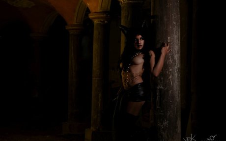 Ailiroy adult actress image