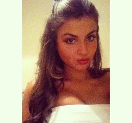 Lauren Fardon Profile Pic