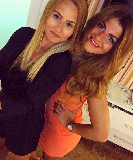 Lauren Fardon beautiful model image